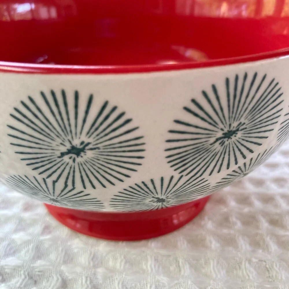 PIONEER WOMAN Bowl Cream with Green Starburst Red Interior 6 inches Set of 2